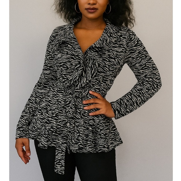 Sandro Studio Black White Animal Print Ruffle Trench Coat size large - Picture 1 of 9